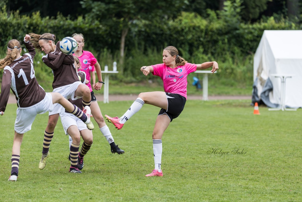 Bild 553 - Loewinnen Cup